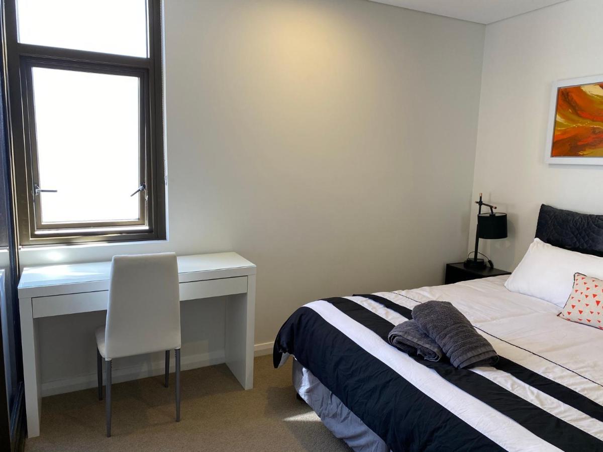 Governor Luxe 1 Bedroom Apartment In The Heart Of Barton Wifi Gym Wine Secure Parking Canberra Kingston ภายนอก รูปภาพ