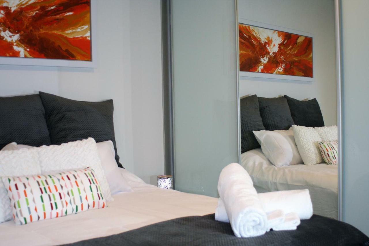 Governor Luxe 1 Bedroom Apartment In The Heart Of Barton Wifi Gym Wine Secure Parking Canberra Kingston ภายนอก รูปภาพ